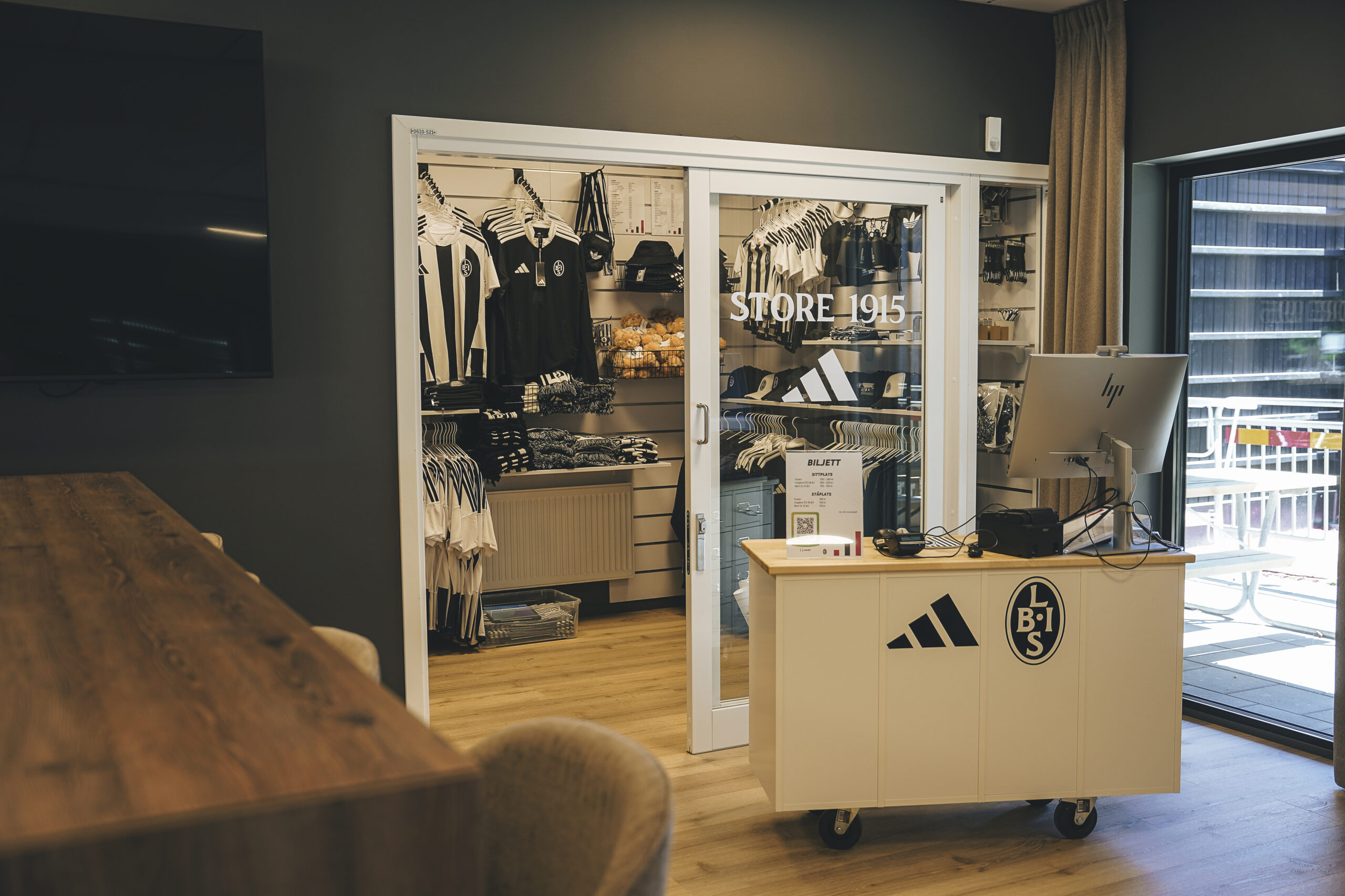 Extraöppet i STORE 1915 inför derbyt
